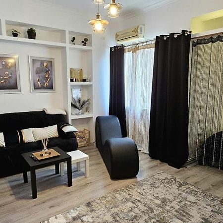Tantra Studio 1 Conta Universitate Bucharest Exterior photo